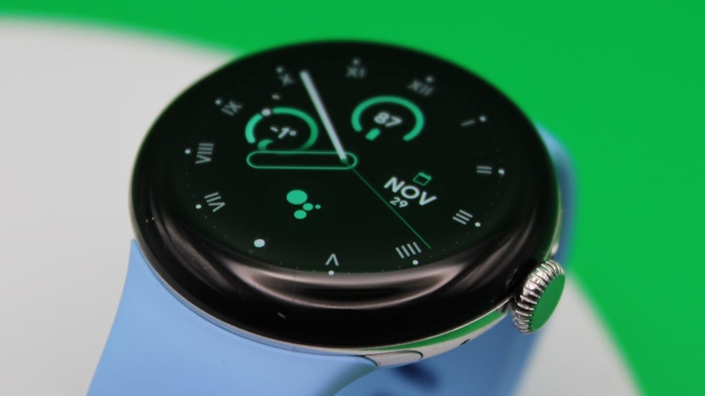 El Pixel Watch 5 ahora te entiende aunque no tengas señal: qué se puede hacer y qué no con Gemini sin internet
