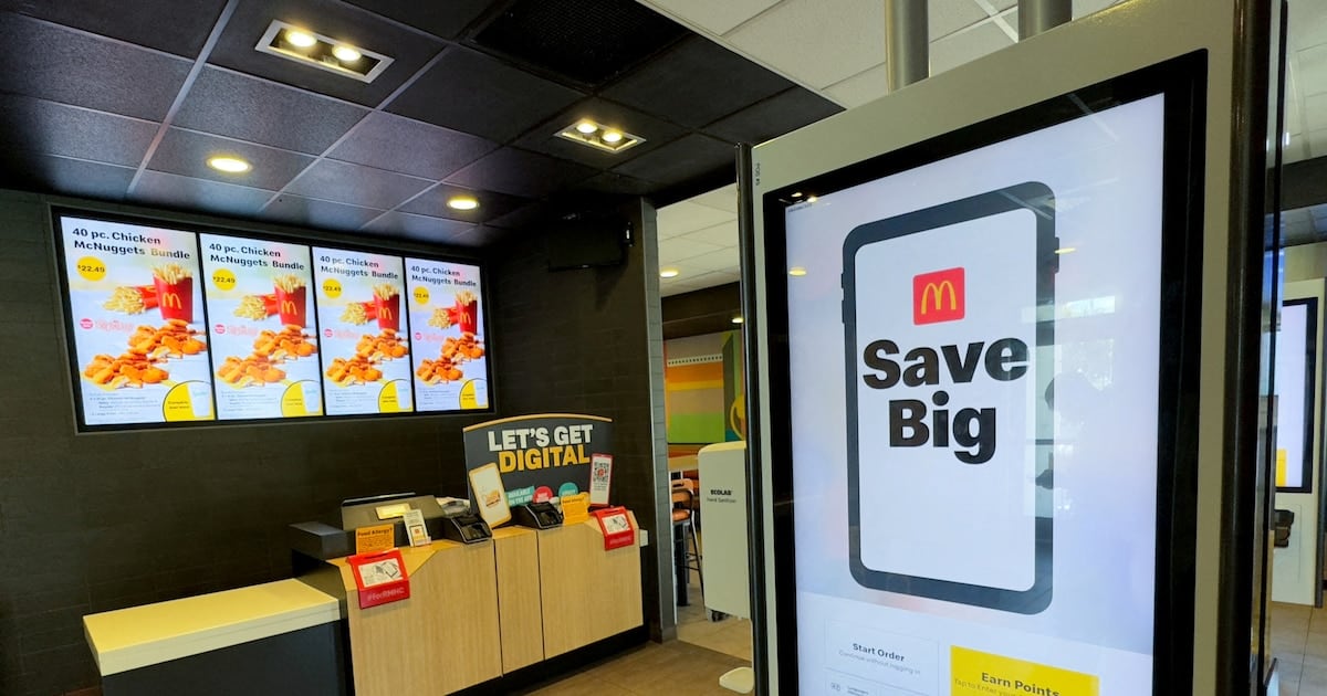 La IA que maneja los precios en McDonald's: por qué tu Big Mac puede salir más cara a la vuelta de tu casa