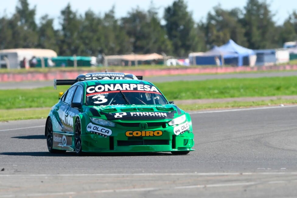 Llaver arriba de todo y el TC2000 se cocina en Concepción del Uruguay