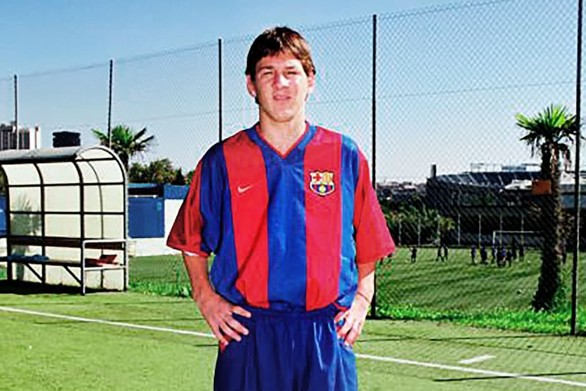 Messi tenía 13, medía 1,42 y un formador del Barsa escribió a mano que no lo ficharan