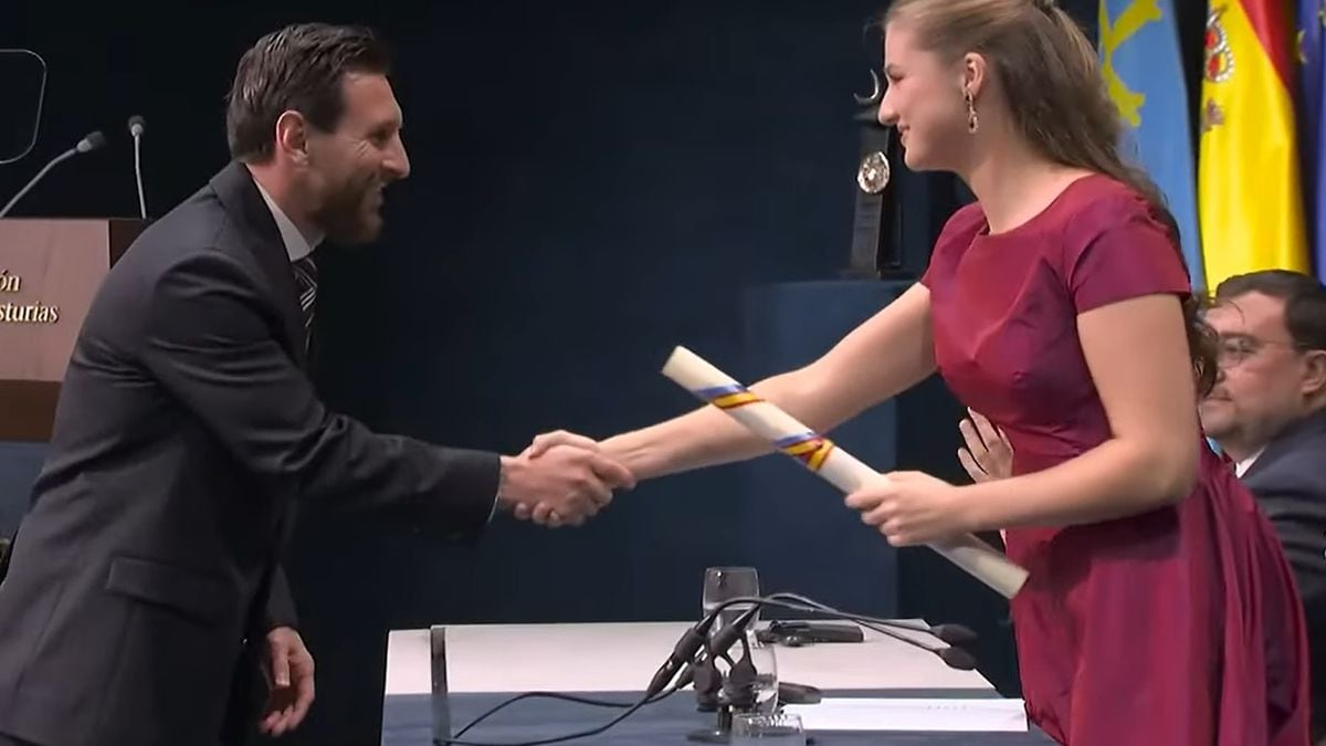 Messi, distinguido en Oviedo con el premio que reconoce una trayectoria sin fisuras