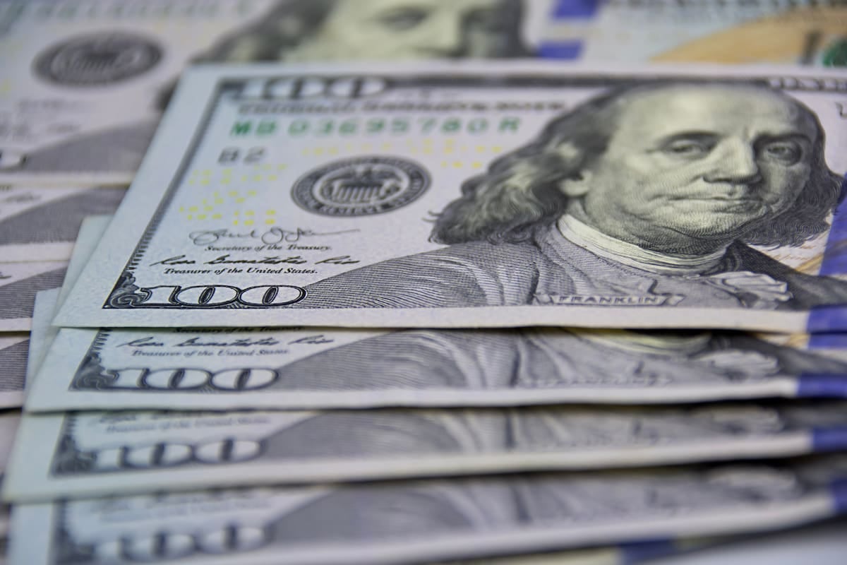 Dólar en pausa: qué precios rigen este fin de semana y cómo sigue la inflación